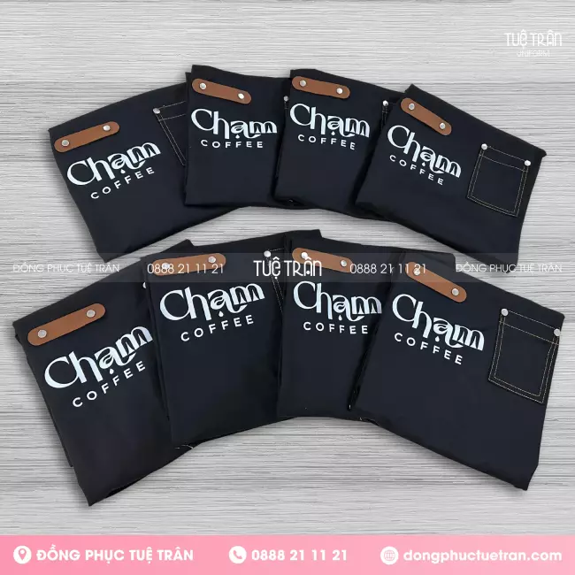 Đồng phục quán cà phê Chạm Coffee