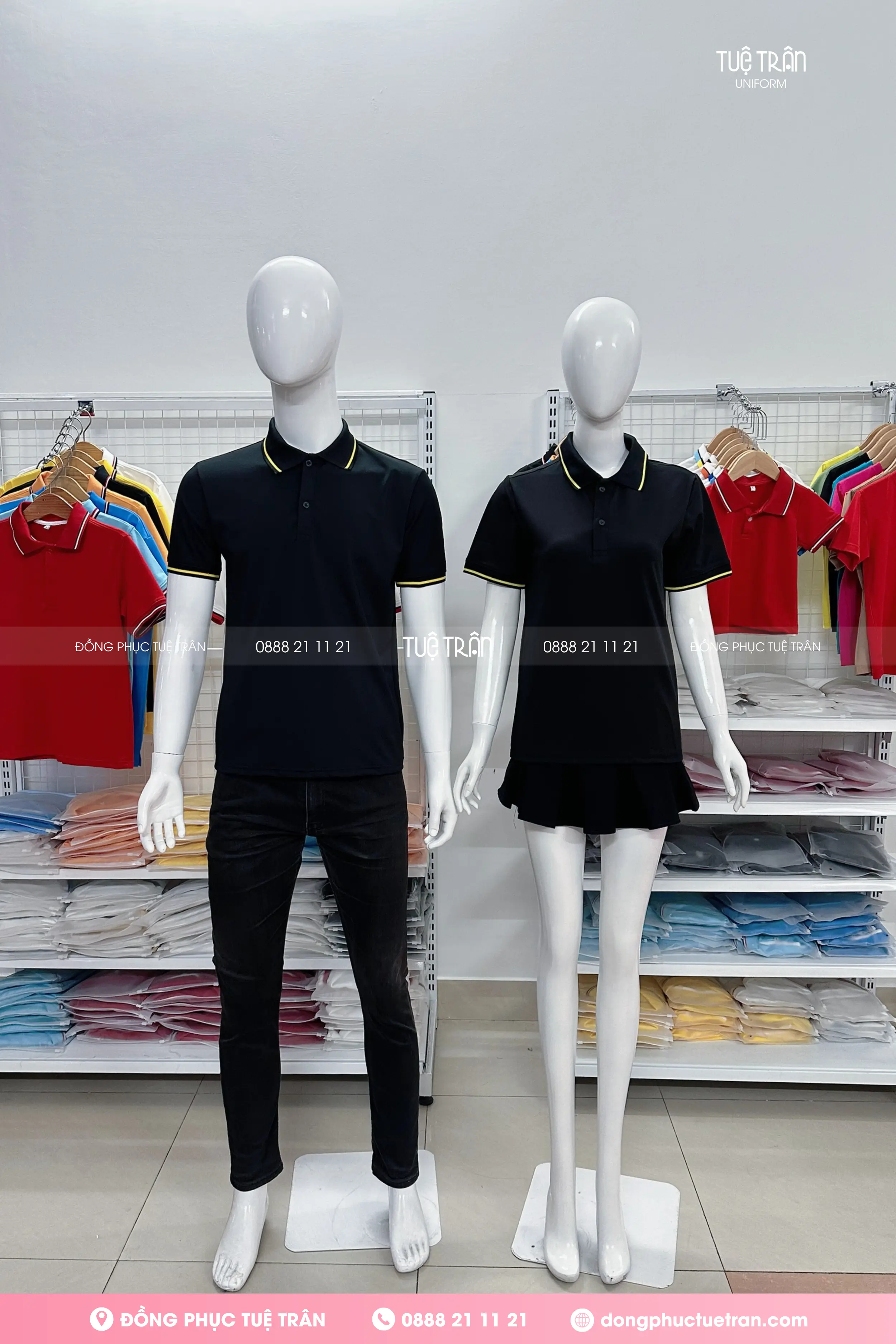 Áo thun cổ trụ đồng phục đen phối bo sọc vàng